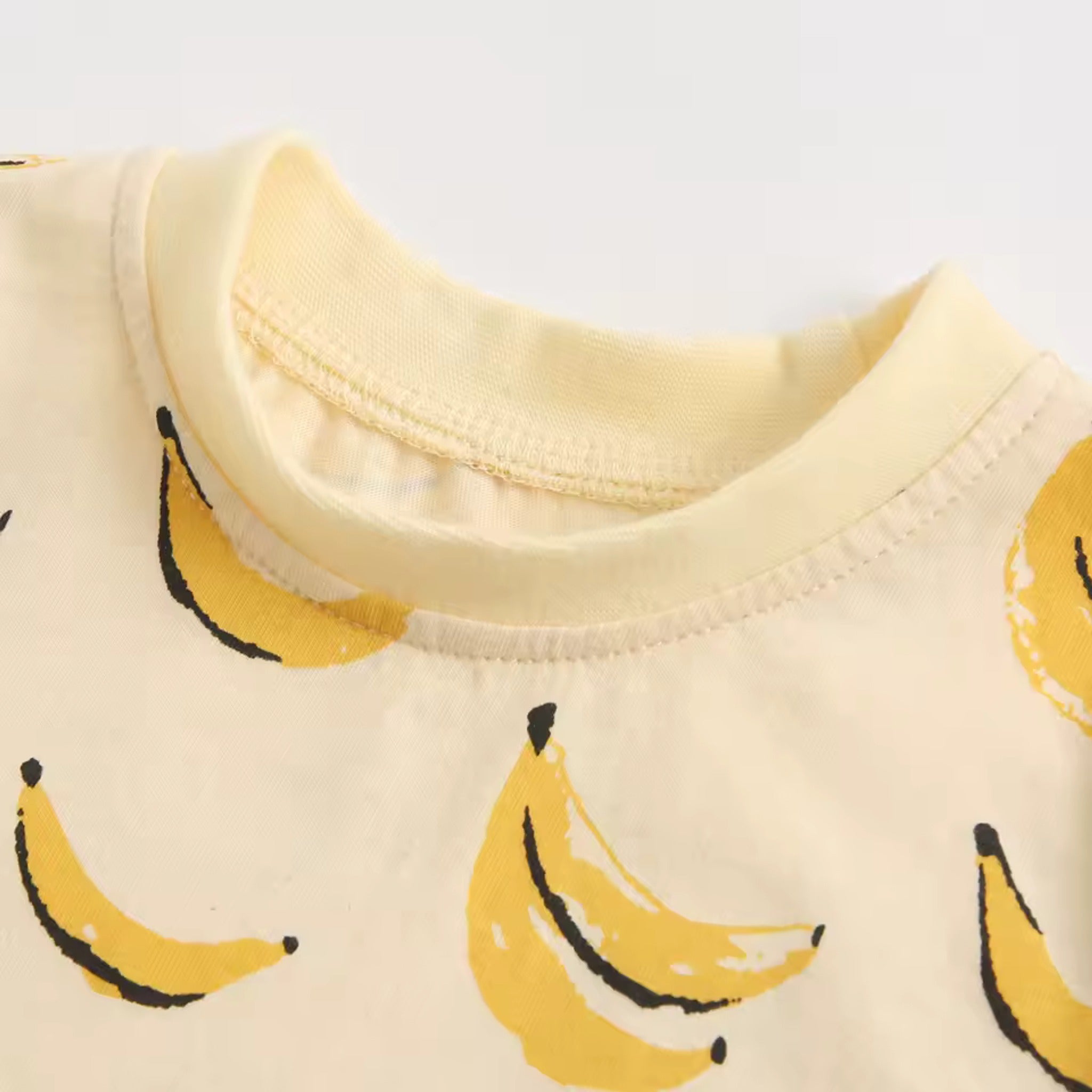 Banana Print Bodysuit Set - collar detail