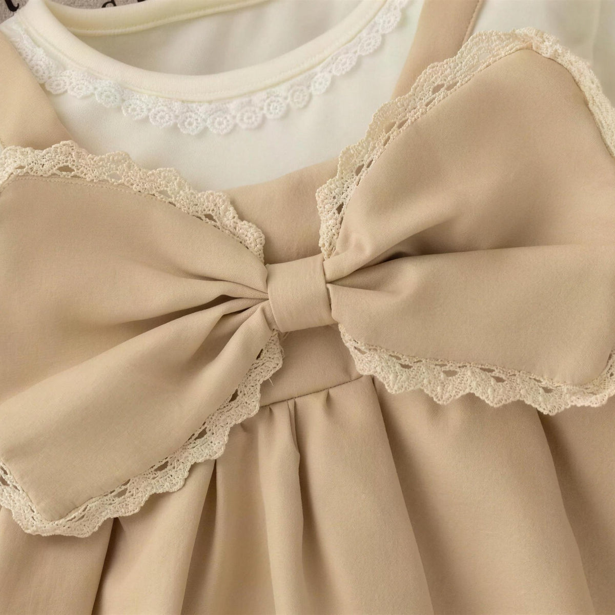 Big Bow Puff Dress - Khaki, bow detail view