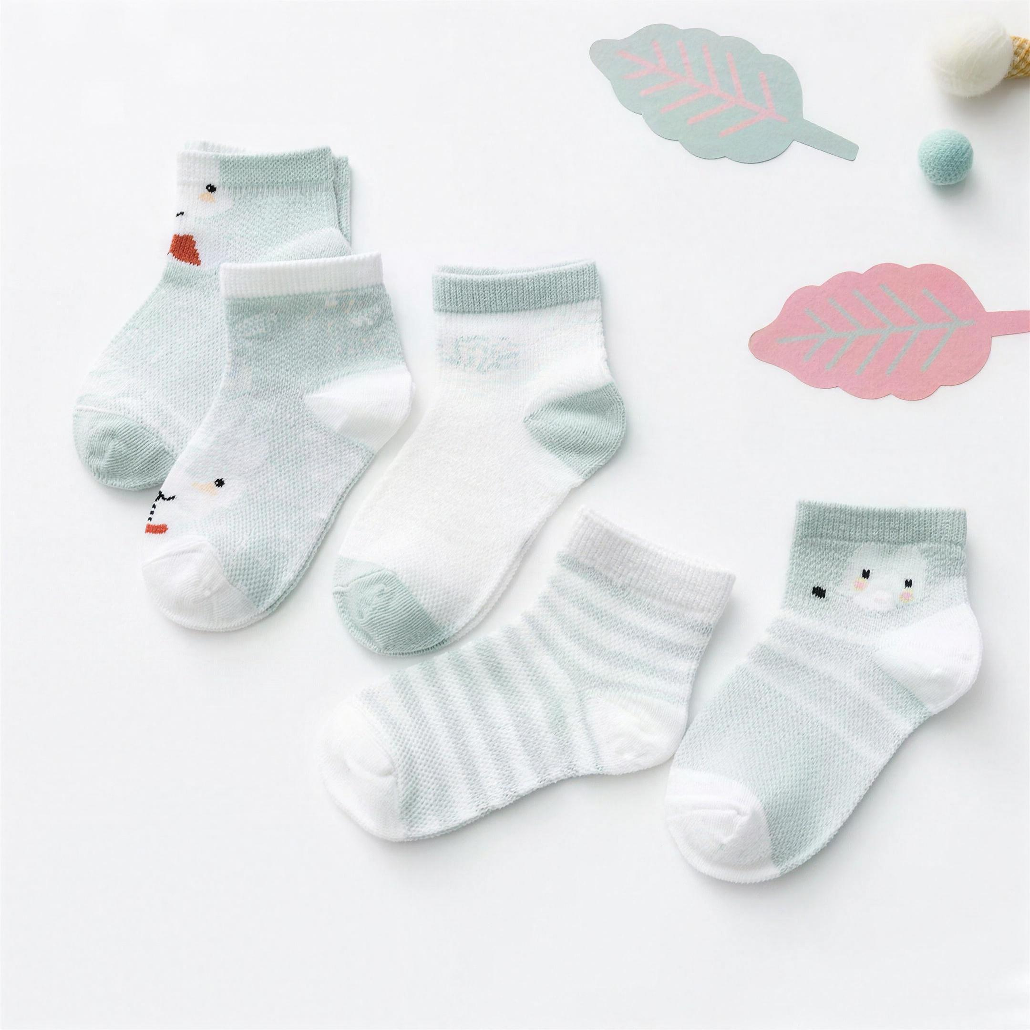 Mint Penguin Sock Set - lifestyle photo