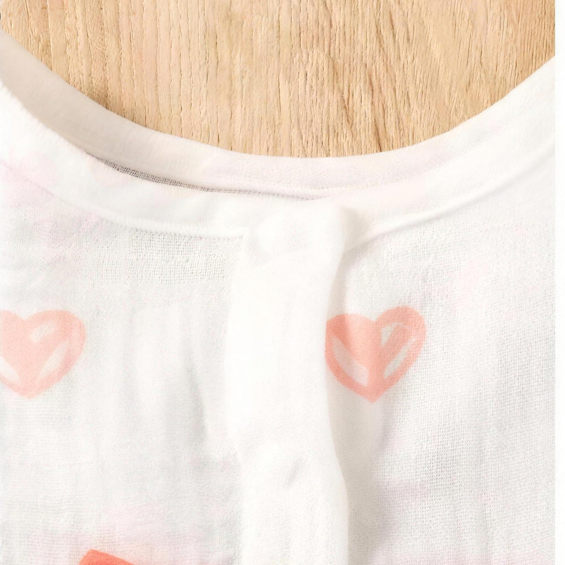 Painted Hearts Dress Set - neckline and bow detail