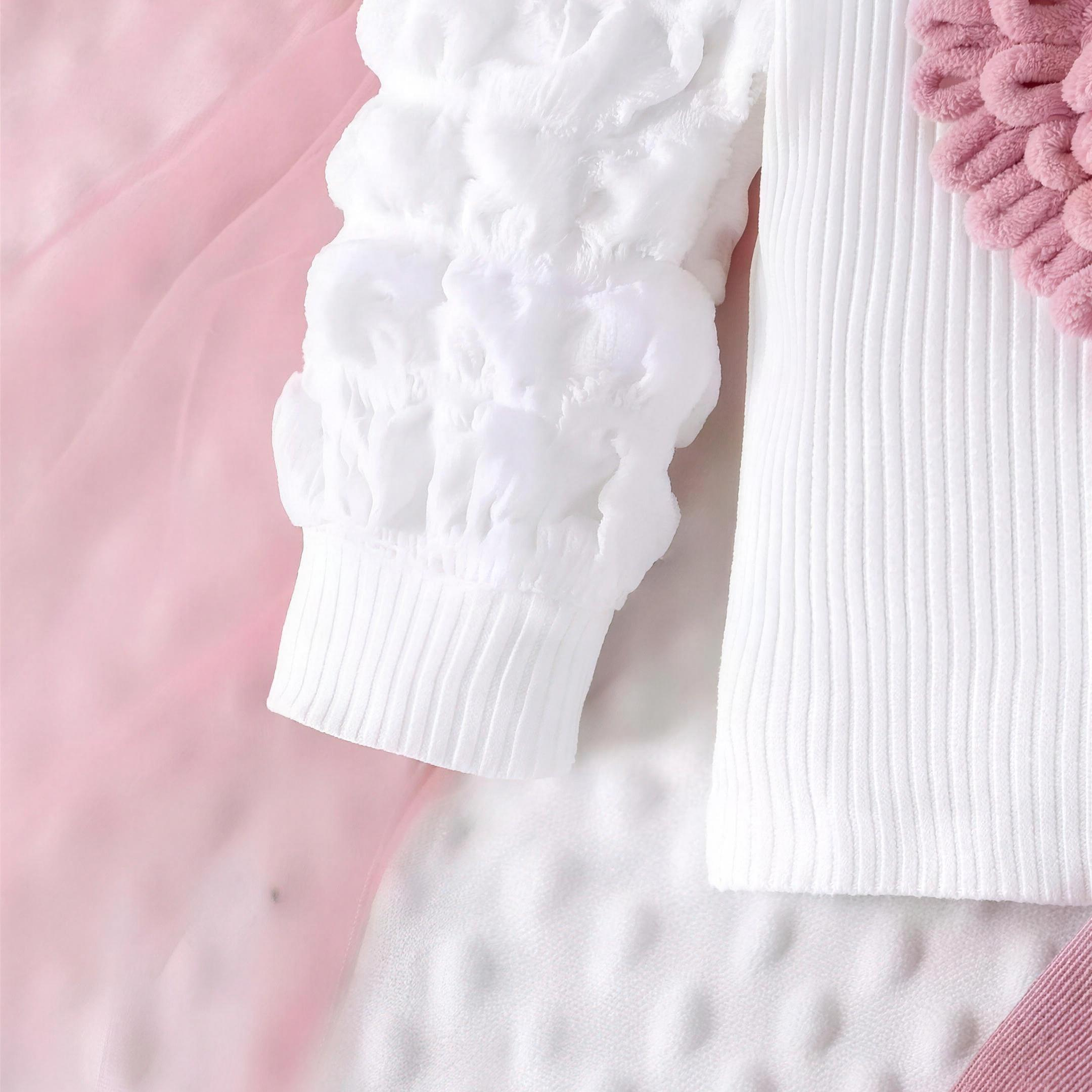Chenille Heart Bow Skirt Set - sleeve detail