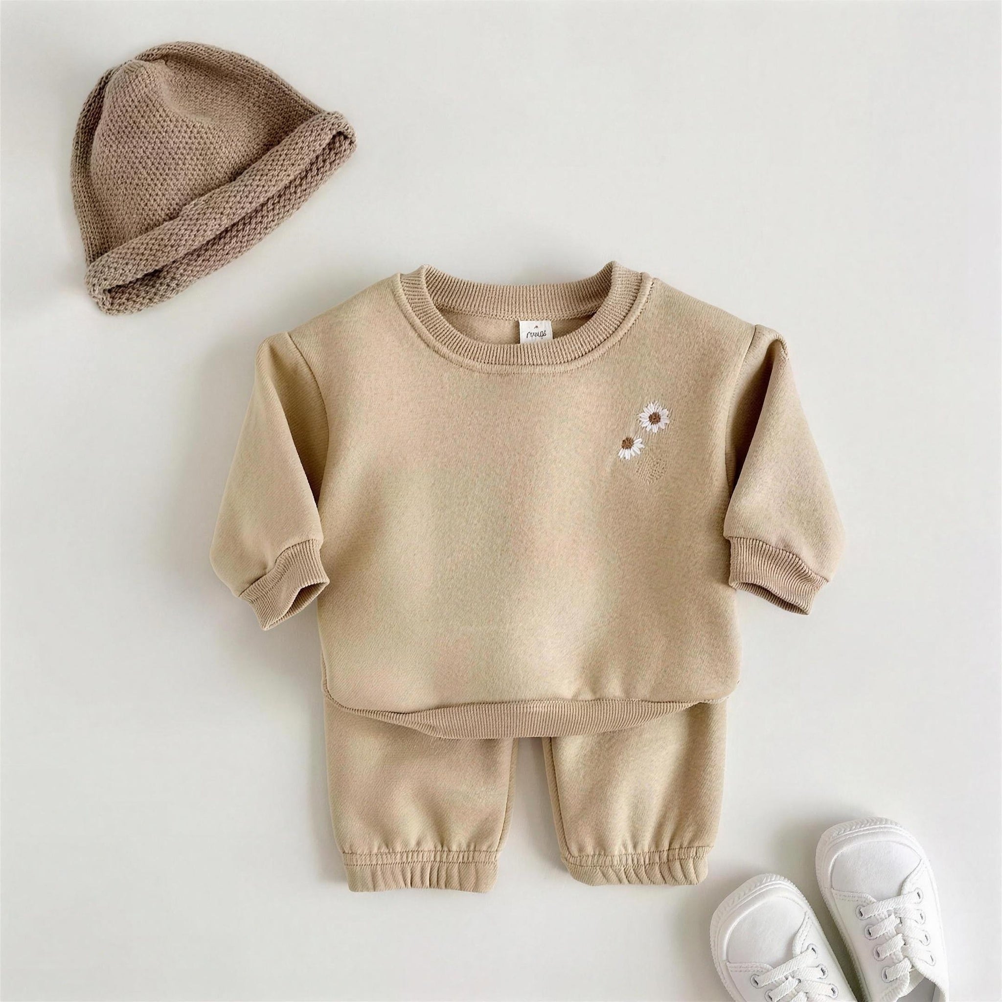 Daisy Embroidered Fleece Set - additional photo