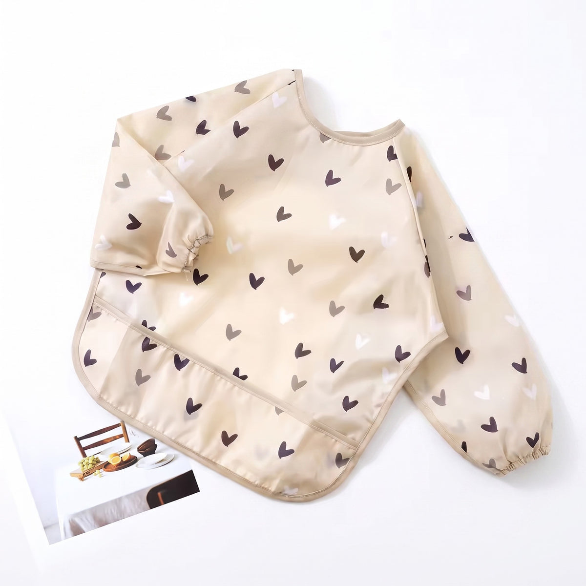 Waterproof Sleeve Feeding Bib - Heart Print