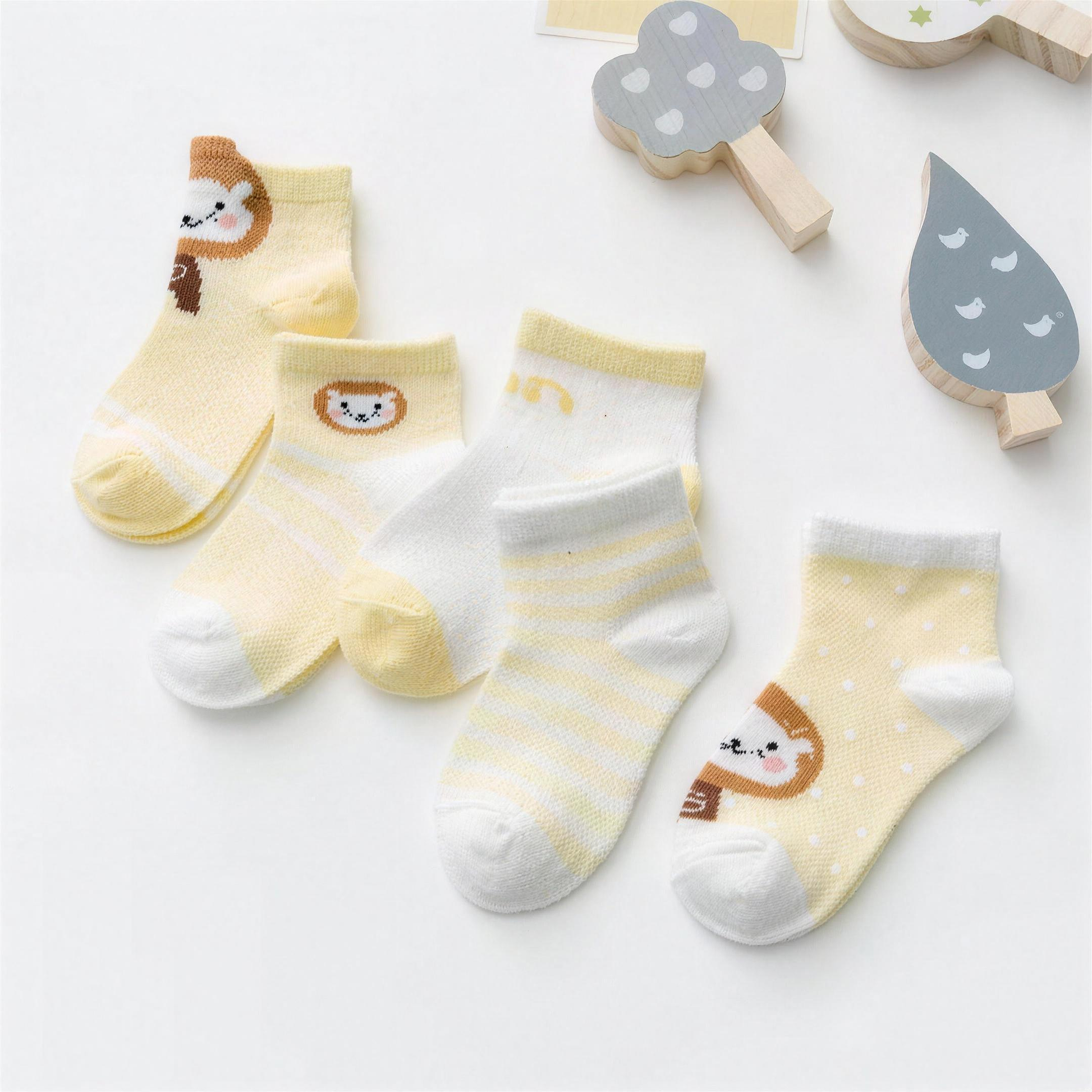 Golden Lion Sock Set - lifestyle photo